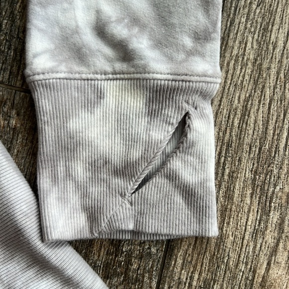 All in motion sweatshirt - Picture 9 of 10